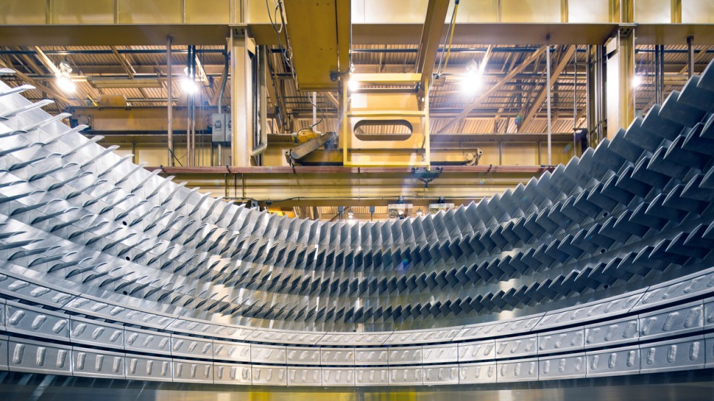 ge_greenville-sc_gas-turbines_20140429_0351-97-edit_extra_large