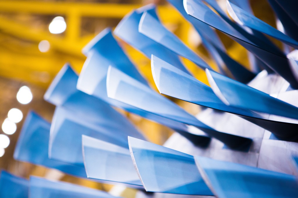 ge_greenville-sc_gas-turbines_20140430_0352-19_extra_large